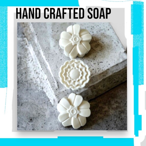 1 - Hand Crafted Soap - Goats Milk & Vanilla Floral Pattern - Picture 1 of 7